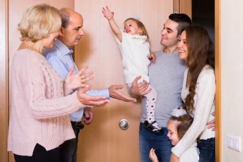 Откуда взялась традиция отмечать дни рождения. Кто придумал праздник «День рождения»? Как возникла традиция отмечать каждый год дату рождения? 05