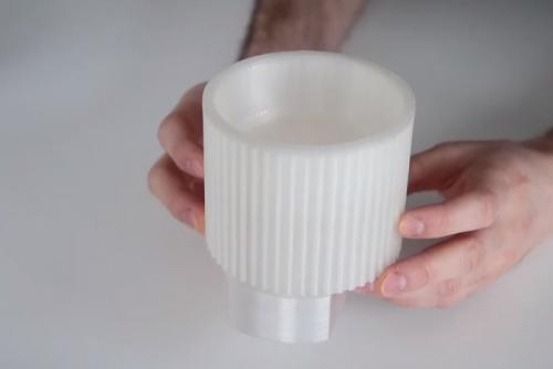 Химическая стойкость акрилового стекла. Свойства 01