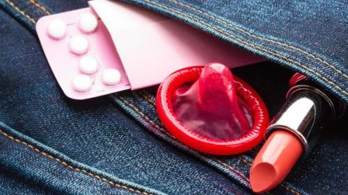 Как долго презерватив можно хранить до истечения срока годности. Есть ли у презервативов срок годности и когда он истекает?