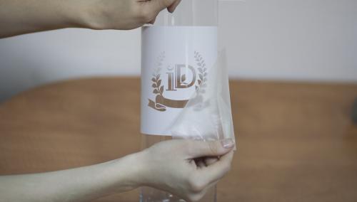 Матирование стекла зубной пастой. Матирование стекла в домашних условиях