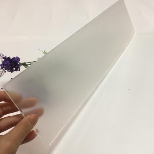 Матирование стекла зубной пастой. Матирование стекла в домашних условиях