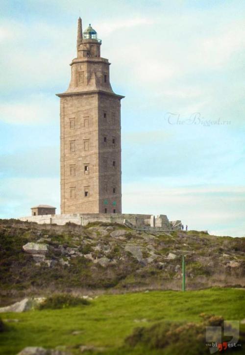 Какой самый известный маяк в мире. Самый большой маяк в мире: Фото и описание