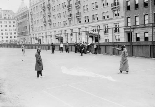 Когда и где впервые появились дуэльные пистолеты. Дуэли на пистолетах — Олимпийский вид спорта, который мы потеряли