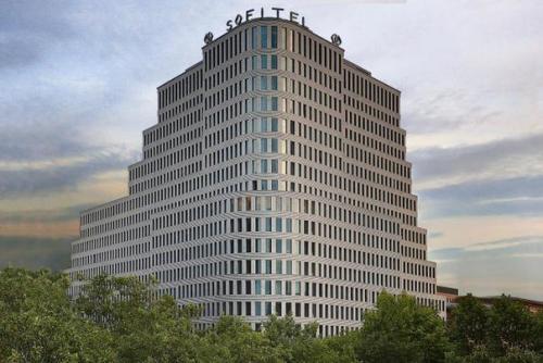 Отель Sofitel Berlin Kurf?