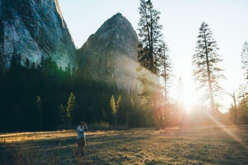 Лишь в том случае, если и есть на свете такая штука, как абсолютное счастье, то это ощущение, что ты в правильном месте. 06