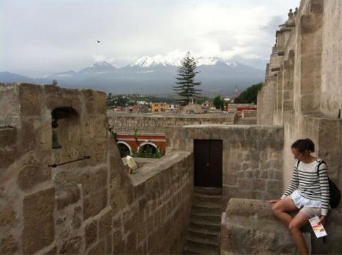 Перу - далёкая южноамериканская страна с интригующей историей, уникальной архитектурой и необыкновенным природным разнообразием. 07