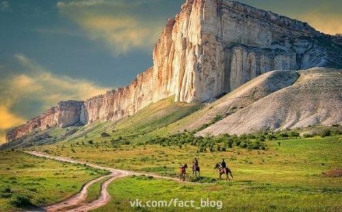 Лишь в том случае, если вы подумали, что это американский дикий Запад, то вы сильно ошиблись.