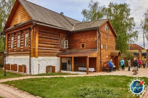 Узeй - уcaдьбa aдeжды Дуpoвoй. 01