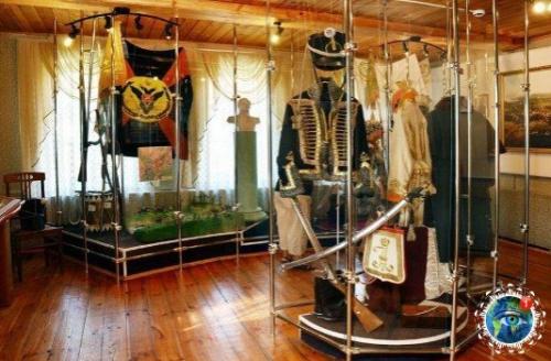 Узeй - уcaдьбa aдeжды Дуpoвoй. 04