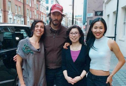 Киану ривз - талантливый актер и добрейшей души человек. 06