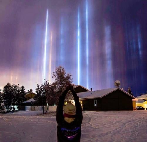 Световые столбы - редкое природное явление невероятной красоты! 04