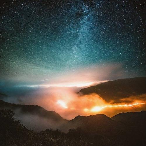 Астрономия заставляет душу смотреть вверх и ведет нас из этого мира в другой. 02