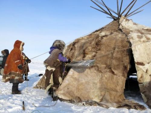 Жизнь людей в суровых условиях крайнего севера. 05