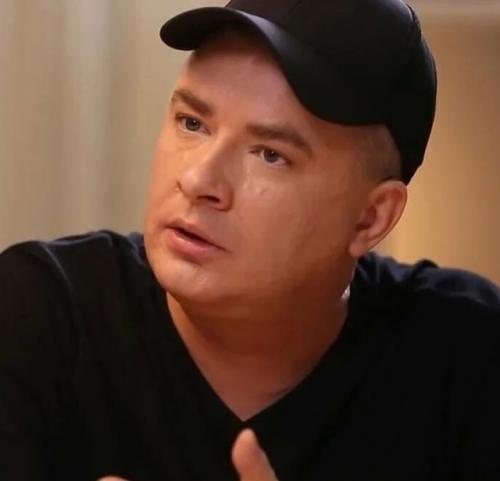 Я вас не ненавижу. 01