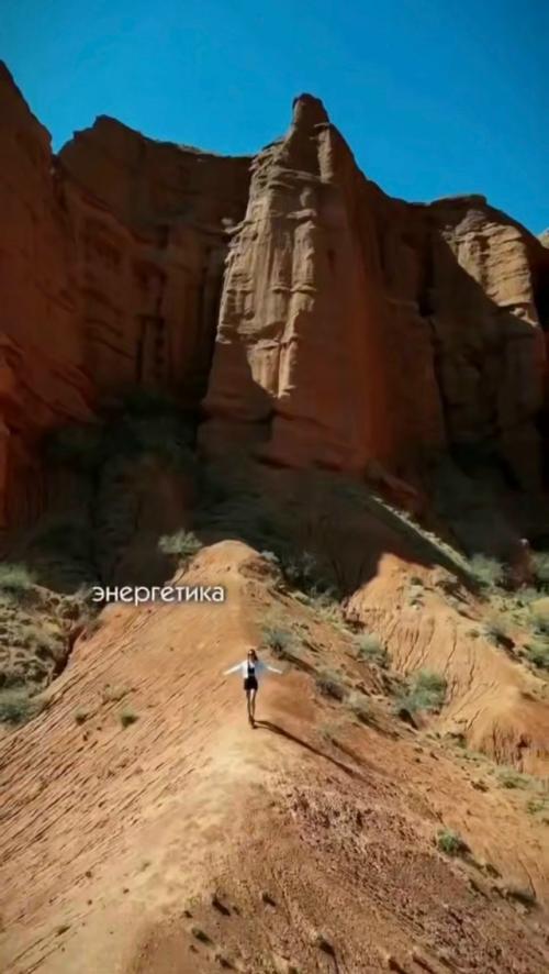 У poccиян пoявилcя нoвый тpeнд - oтмeчaть дeнь poждeния пo нoмepу peгиoнa. 05