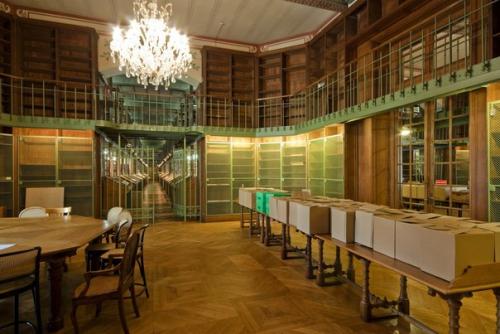 Интерьер французской национальной библиотеки в Париже. 07