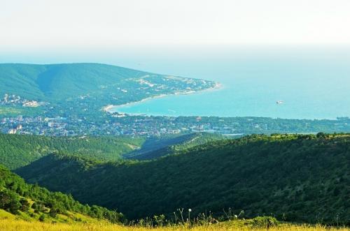 В краснодарском крае, рядом с посёлком кабардинка, располагается мыс дооб. 02