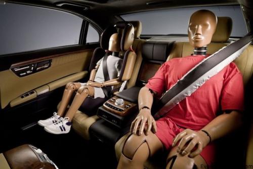 За 70% спасенных жизней в авариях человечество обязано именно ремням безопасности.