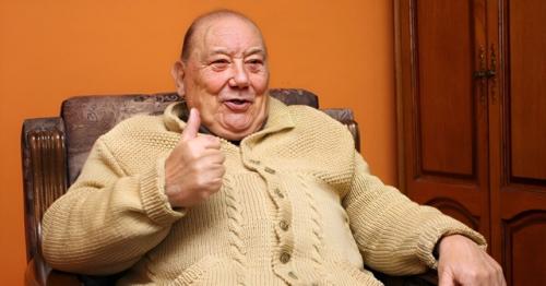 Семь раз он чудом избегал гибели в смертельно опасных ситуациях, а в конце концов сорвал джекпот - выиграл миллион долларов в лотерею. 01 Семь раз он чудом избегал гибели в смертельно опасных ситуациях, а в конце концов сорвал джекпот - выиграл миллион долларов в лотерею. 01