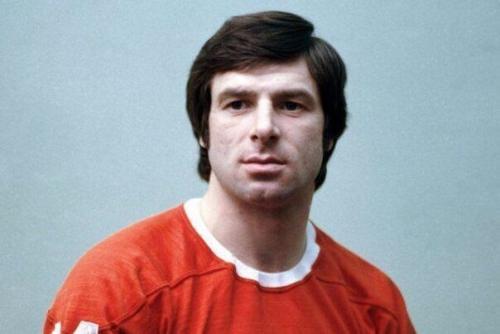 Валерий Харламов - лучший игрок не только в истории Ссср, но и всего мира.