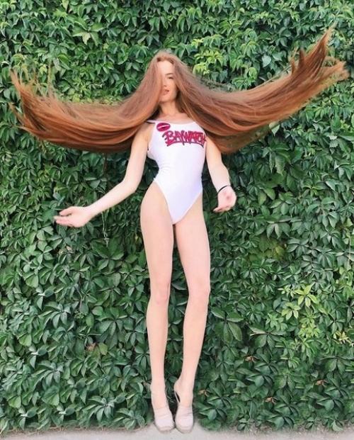 Анастасия Сидорова - настоящая рапунцель из России. 05