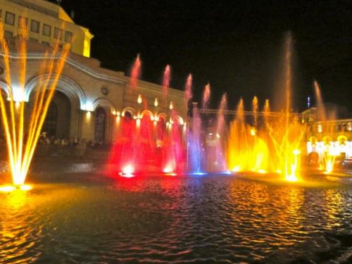 Армения - красивая горная страна, одна из самых древних в мире. 06