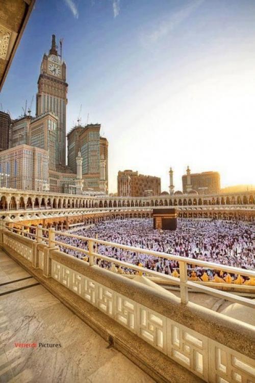 Абрадж аль - бейт (Мекка) - комплекс современных небоскребов, построенный в Мекке. 02