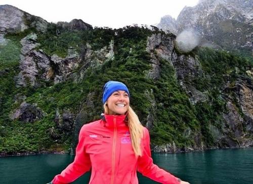 Первая женщина, посетившая все страны мира.