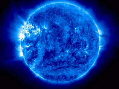 На земле наступит полумесячная ночь из-за солнца, Юпитера и Венеры.

