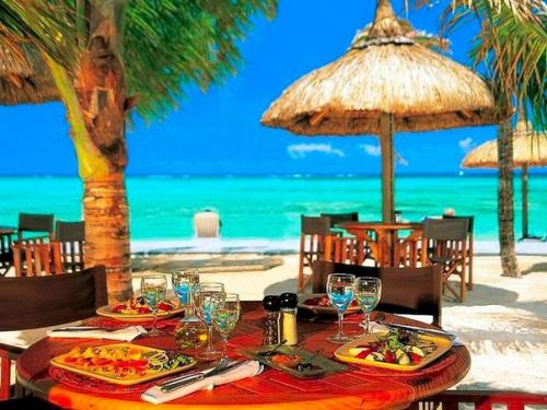 Остров Маврикий.  Остров Маврикий находится в восточной Африки, входит в состав одноименной республики. 03