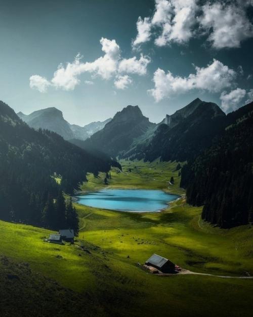 Изумрудные пейзажи швейцарсkих Альп. 02