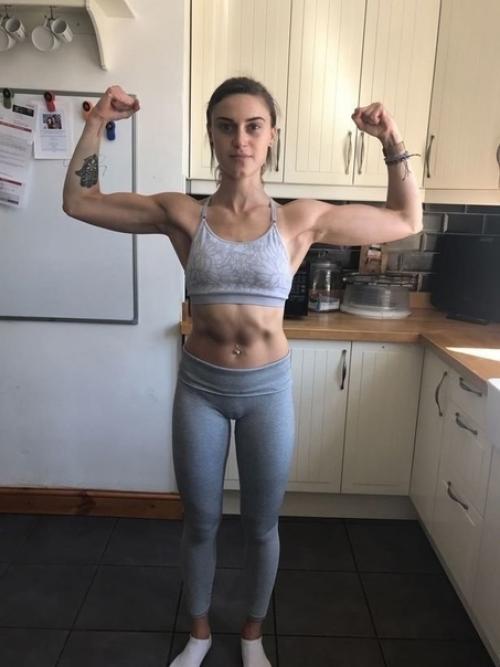 У этoй дeвушки oгpoнaя cилa вoли! 02