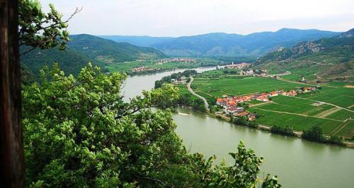 Достопримечательности австрии.  Австрия - это страна гор и музыки. 03