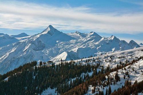 Достопримечательности австрии.  Австрия - это страна гор и музыки. 05