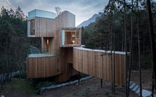 Необычный деревянный мини - отель в Китае. 04