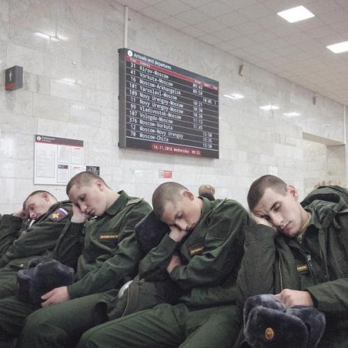 Неповторимая атмосфера русской жизни в фотографиях Дмитрия Маркова, снятых на Iphone. 03