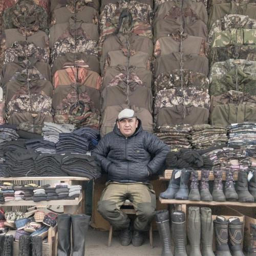 Неповторимая атмосфера русской жизни в фотографиях Дмитрия Маркова, снятых на Iphone.