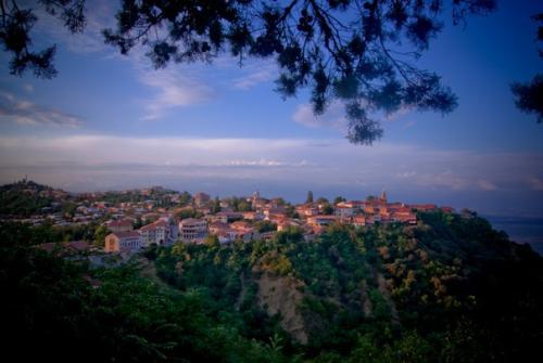 Кахетия.  Кахетия, некогда кахетинское царство, а ныне - край на Востоке Грузии в верховьях рек Иори и Алазани. 03