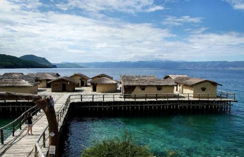 Достопримечательности македонии.  Республика Македония - небольшое балканское государство, расположенное на юго-востоке Европы. 05