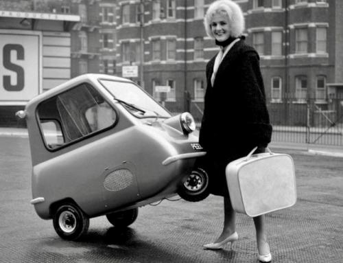Самая крошечная машина Peel P50 была создана в Англии в 1962 году.  