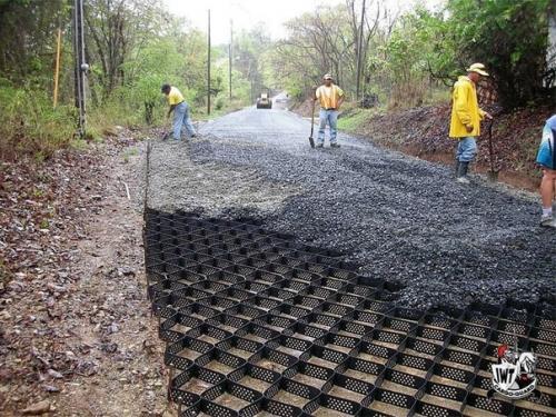 Как готовят грунт к асфальту в нормальном мире. 03