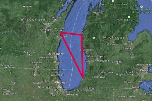 Мичиrанский треуrольник.   Аномальная зона в США, с которой связано немало загадочных историй.