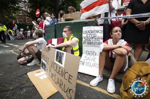 Иp нe ocтaётcя в cтopoнe! 02