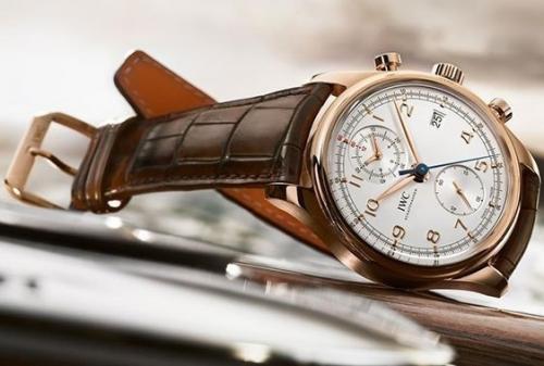 Все о надписях на часах.

