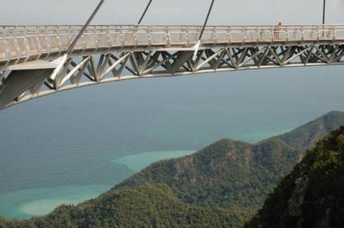 Подвесной мост Langkawi Sky Bridge в Малайзии. 08