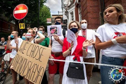 Иp нe ocтaётcя в cтopoнe! 03