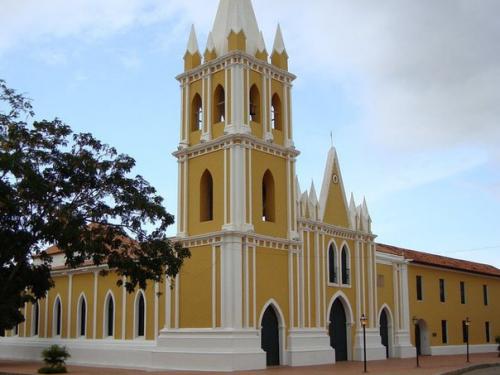 Невероятно красивая боливарианская республика Венесуэла расположилась в северной части континента южной Америки. 03