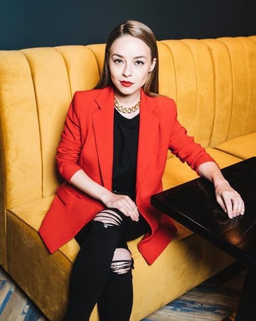 Актриса с самой необычной внешностью в России. 02