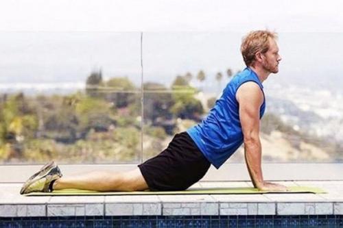 Почему лучшее лекарство - приседания, отжимания и упражнения для пресса?