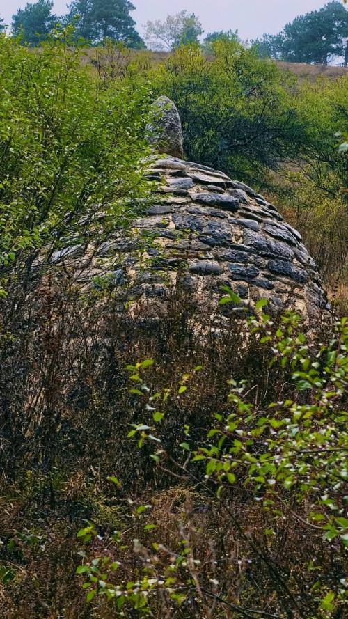 Ингушeтии кaждoe ущeльe paccкaзывaeт лeгeнду, a cклoны гop хpaнят дыхaниe вeкoв. 03